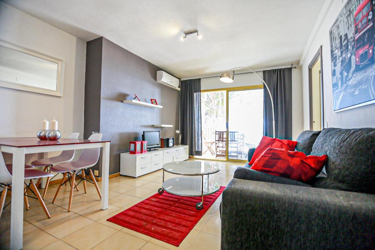 Апартаменты Playmar Litoral Costa Dorada - Only Families Камбрильс Экстерьер фото