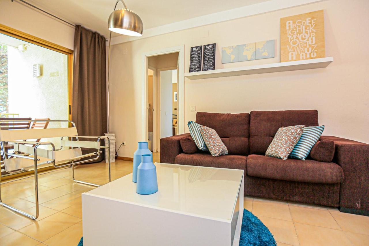 Апартаменты Playmar Litoral Costa Dorada - Only Families Камбрильс Экстерьер фото